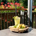 Отель Zarja Хочко Погорье