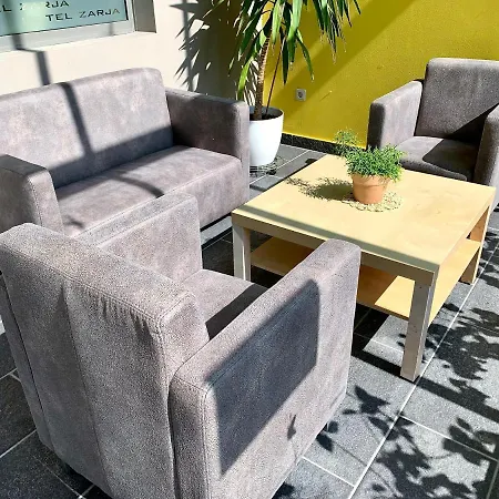 Zarja Hotel
