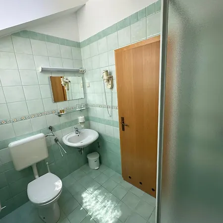 Zarja Ξενοδοχείο