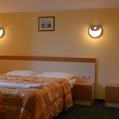 Hotel Zarja Hocko Pohorje